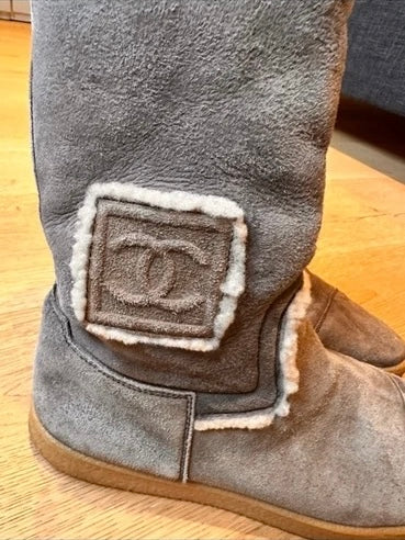Chanel “Ugg” Shearling Boots - 38