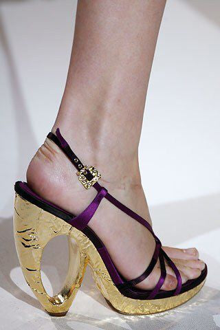 Louis Vuitton Gold Wedges - 38.5