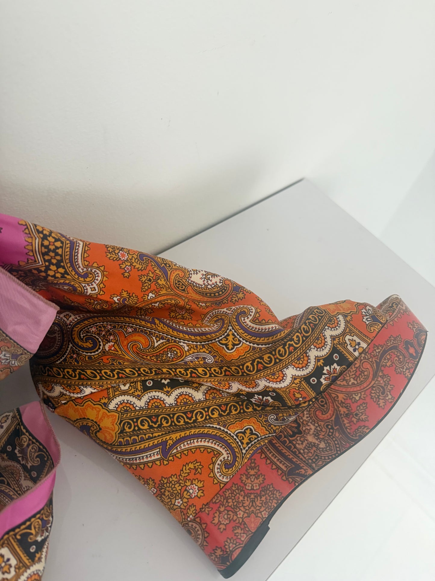 Dolce & Gabbana Wedges - 39