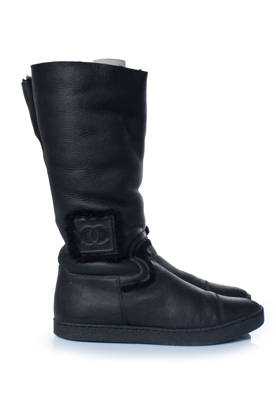 Chanel “Ugg” Shearling Boots Matte - 40