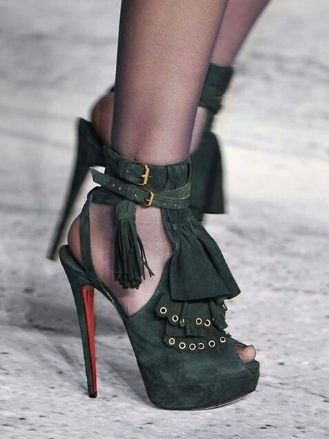 Christian Louboutin Misfit Platform Lace Up Heel - 36/37