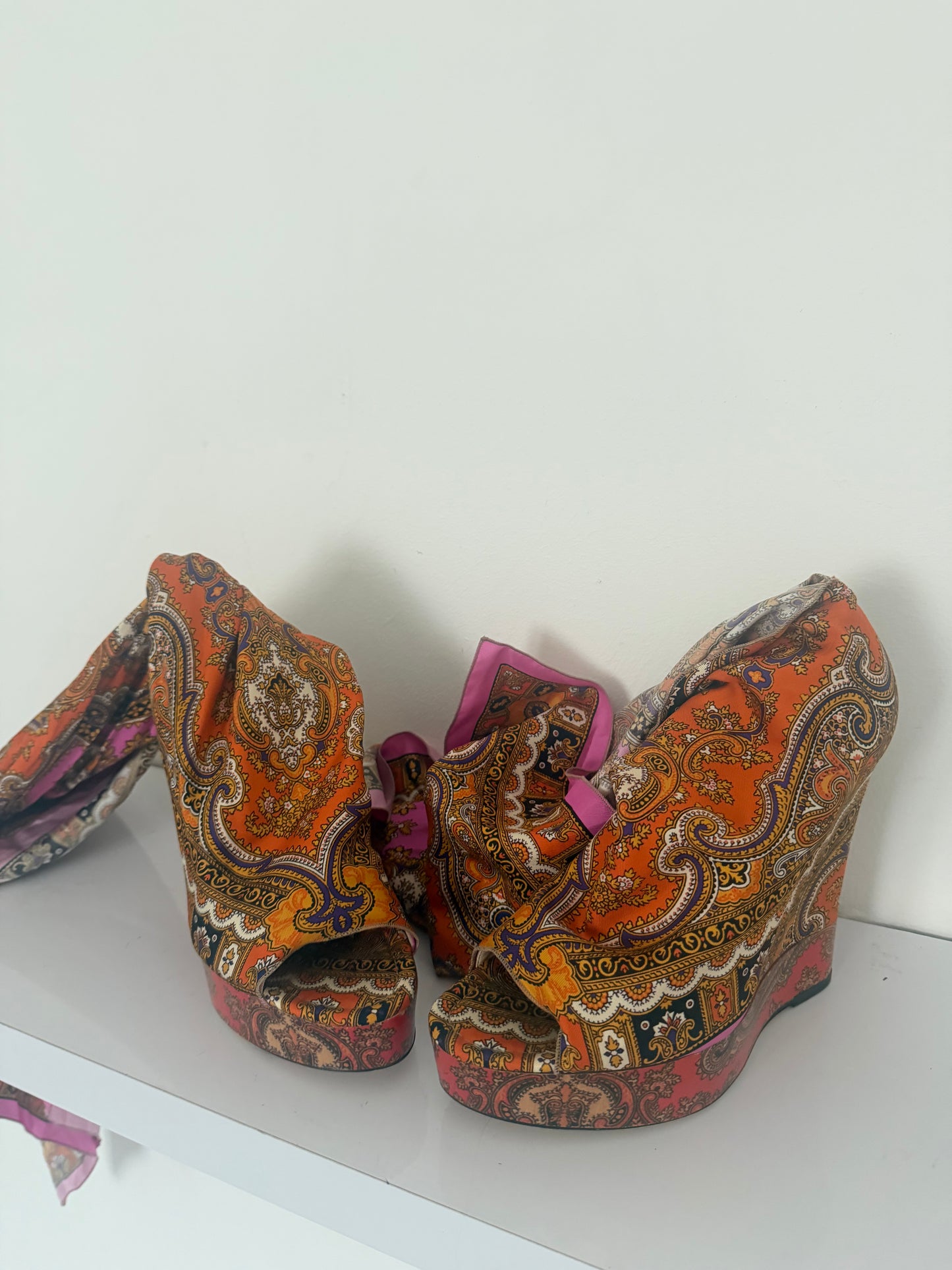 Dolce & Gabbana Wedges - 39