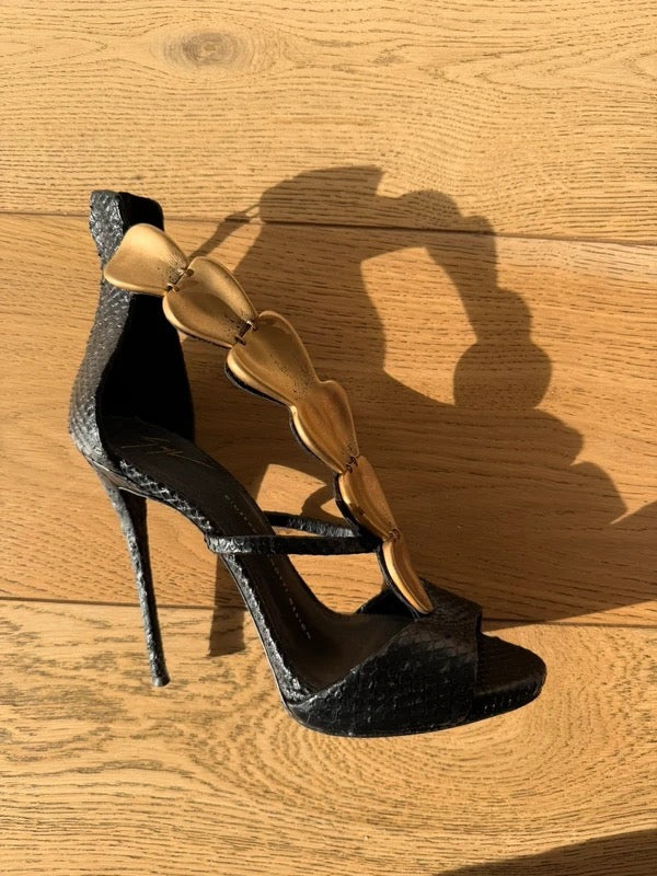 Giuseppe Zanotti Seashell Python Heels - 37.5