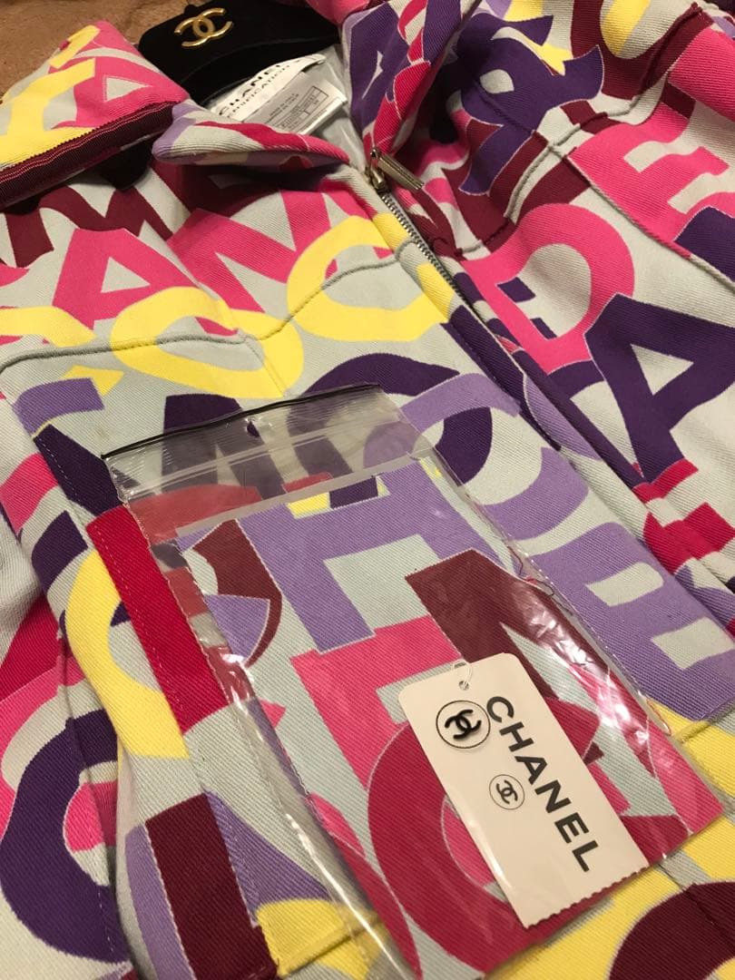 Chanel 2000s Ski Jacket - S