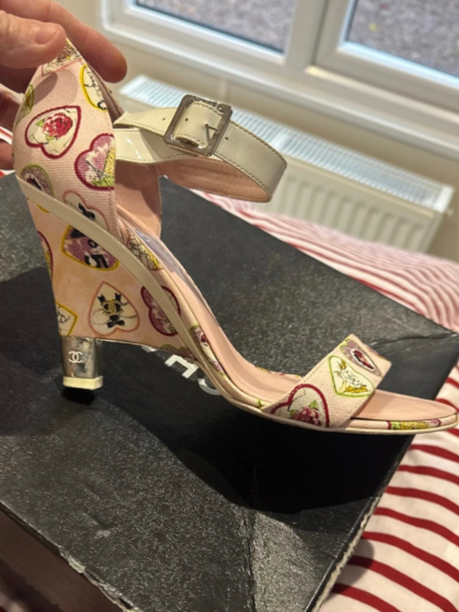 Chanel Heart Heels - 39