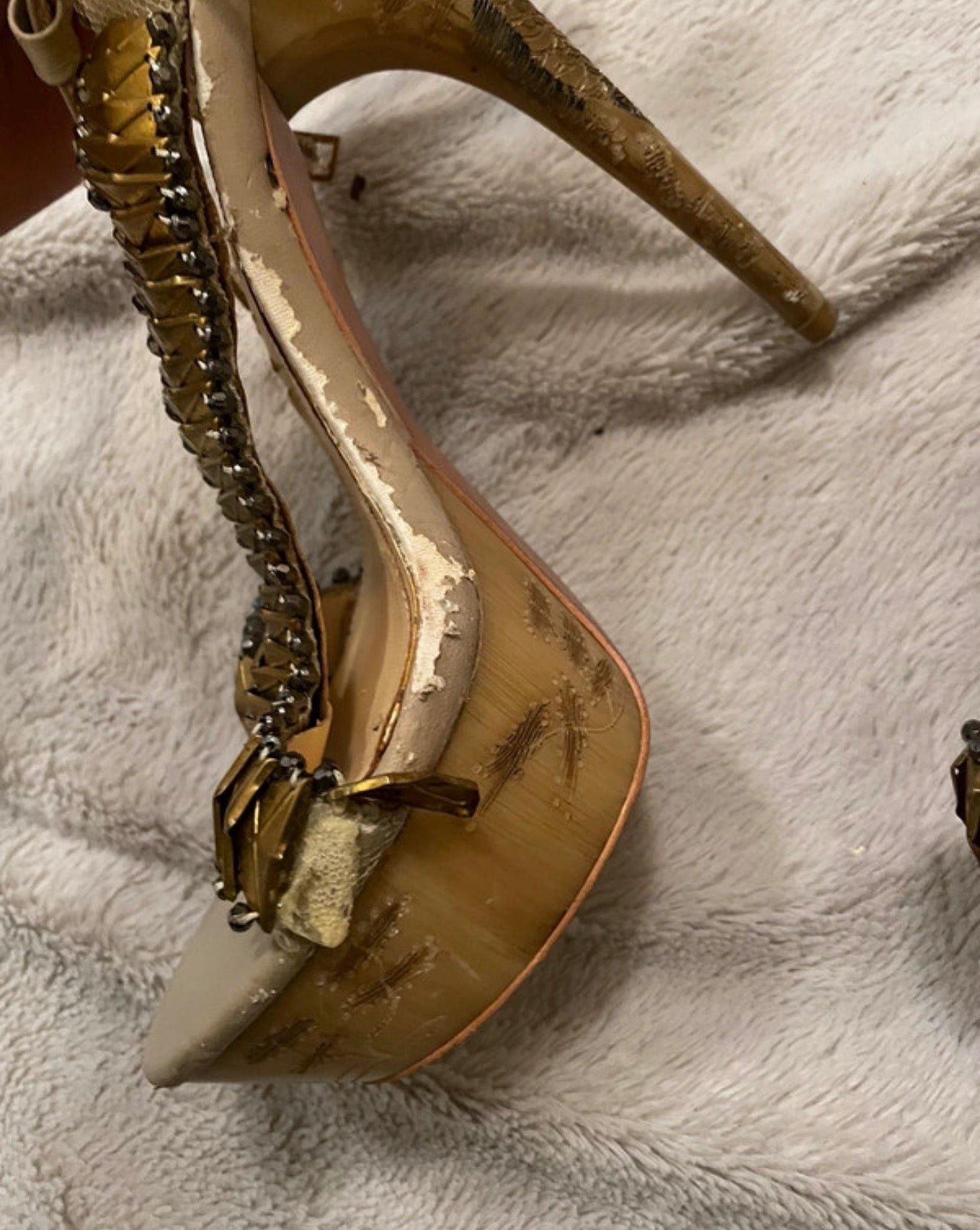 Alexander McQueen Etched Fishbone Heel - 35/36