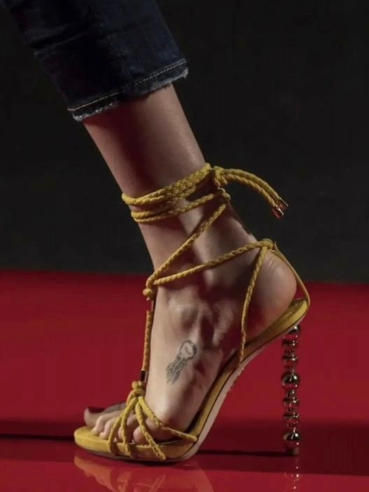 Dsquared2 Runway Heels - 39