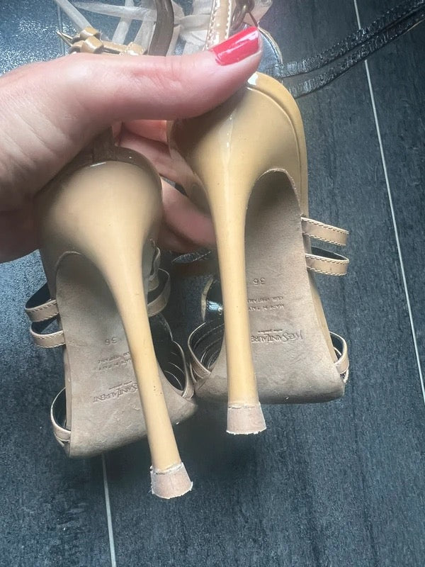 Yves Saint Laurent Folies Tribal Embellished Heels - 36