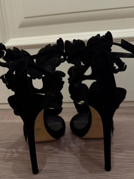 Giuseppe Zanotti Velvet Cruel Summer Heels - 40