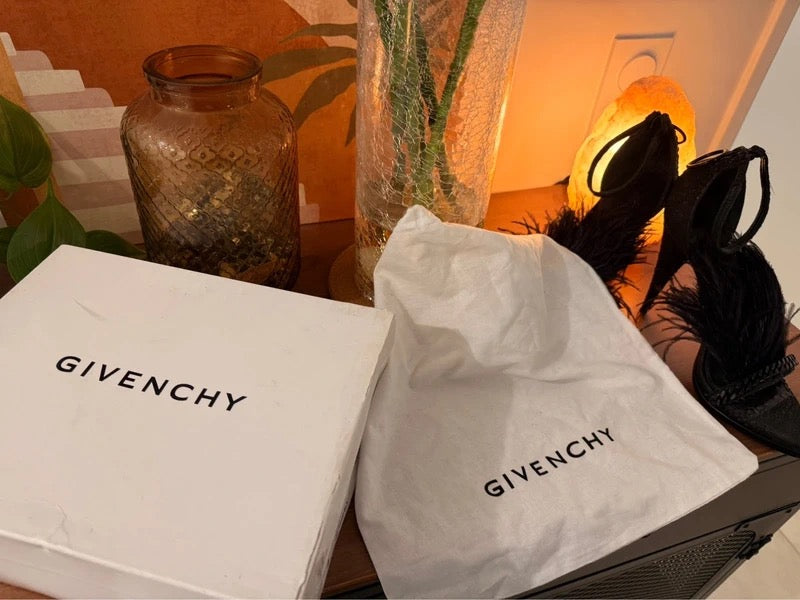 Givenchy 2009 Ostrich Feather Heels - 40.5/41