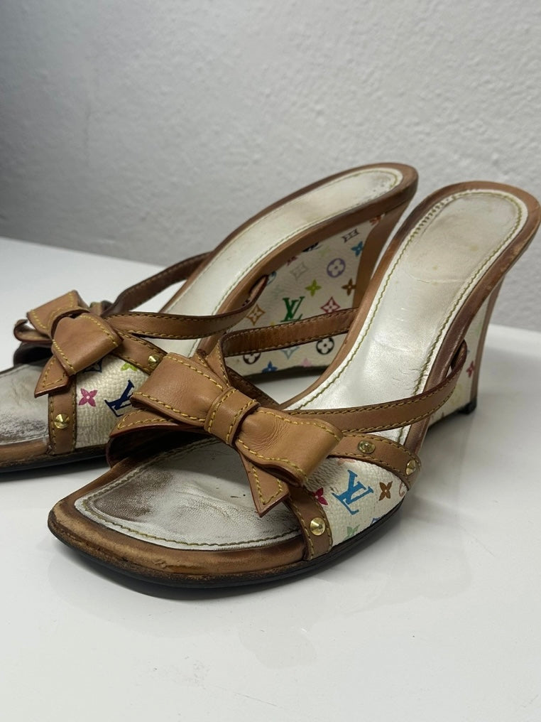 Louis Vuitton X Takashi Murakami Bow Wedge Heels - 39