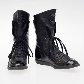 Chanel Lace Up Ankle Moto Boot - 40