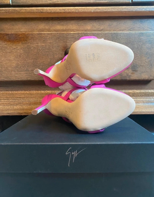Giuseppe Zanotti Cruel Summers - 36