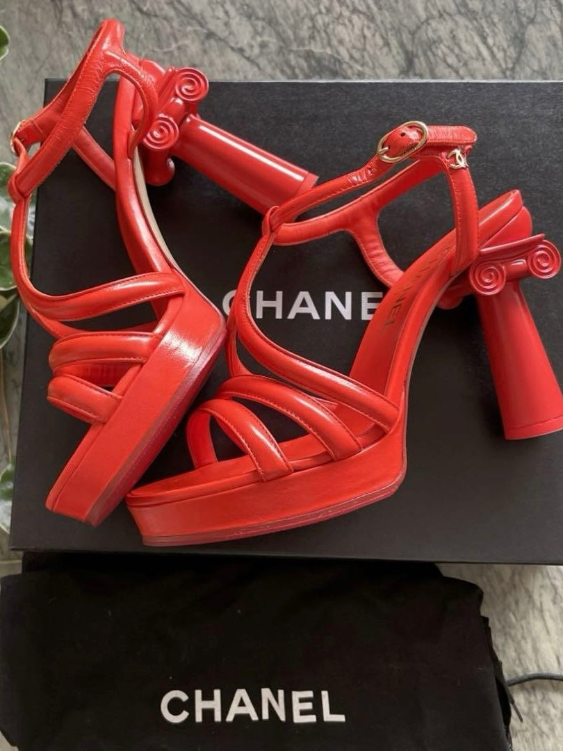 Chanel Heels Brand New - 37