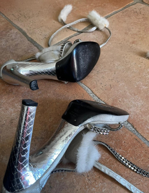 Gucci by Tom Ford Silver Snake White Mink Leather Crystal Platform Shoes - 39.5