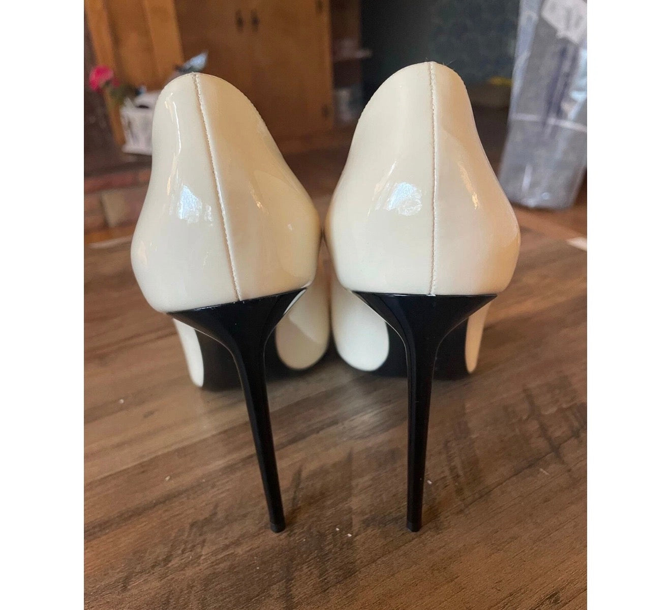 Saint Laurent Pumps Brand New - 40.5