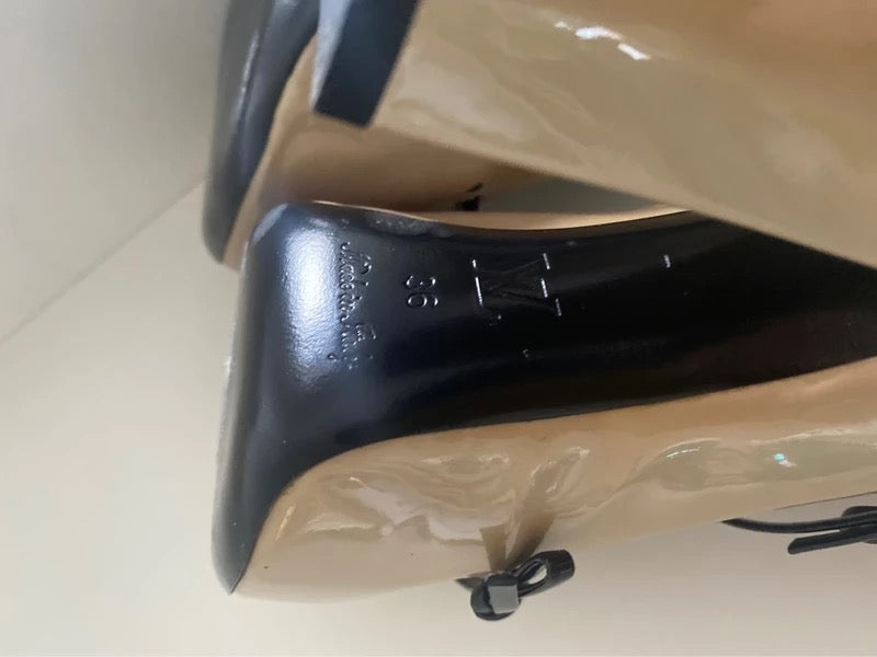 Louis Vuitton Mary Fetish Pump Triple Bow - 36