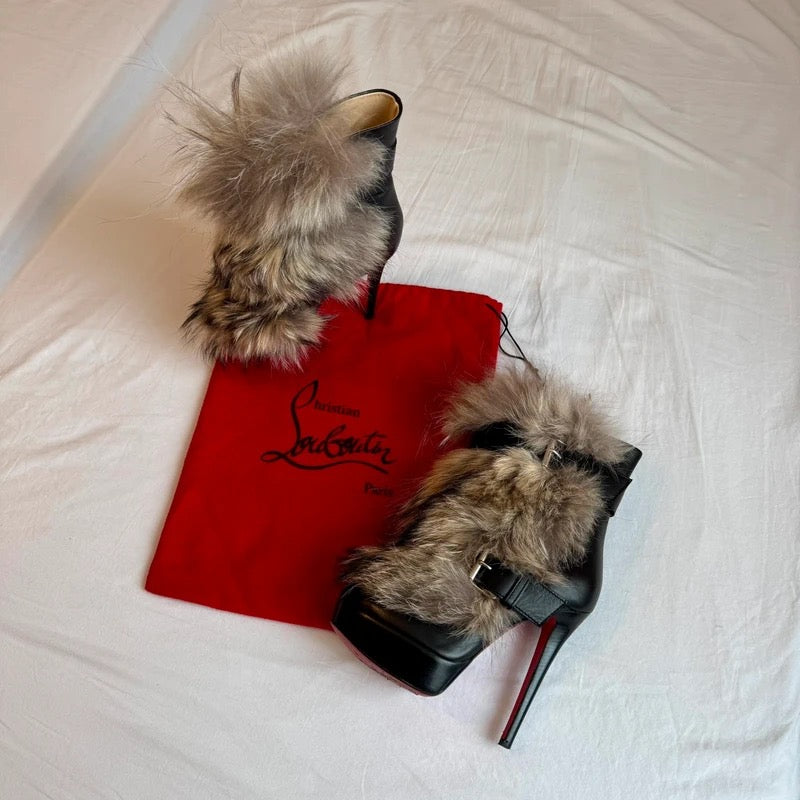 Christian Louboutin Toundra Fur Boots Brand New - 38
