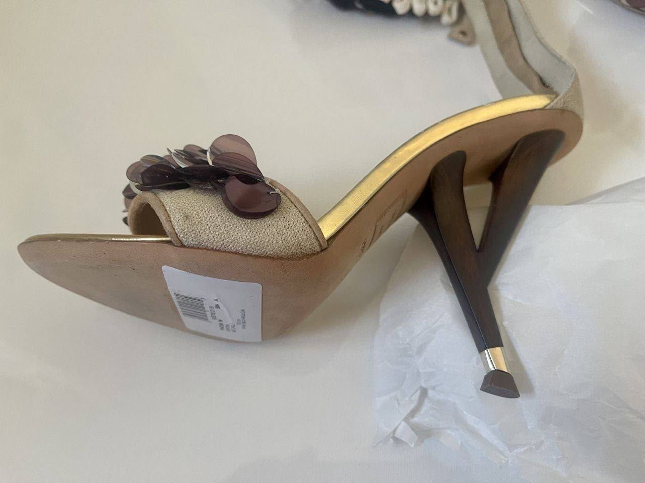 Dsquared2 Shell Heels Brand New - 39