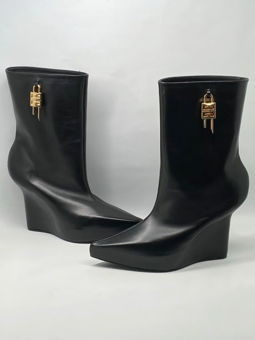 Givenchy Lock Ankle Boots - 40.5