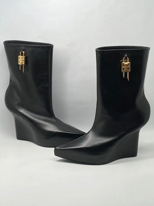 Givenchy Lock Ankle Boots - 40.5