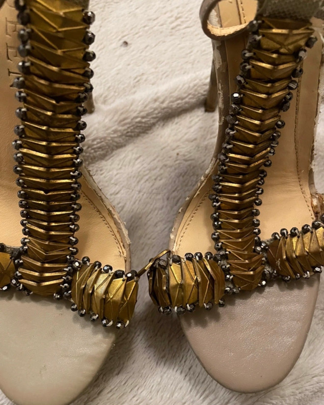 Alexander McQueen Etched Fishbone Heel - 35/36