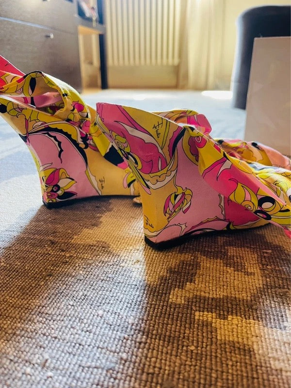 Emilio Pucci Lace Up Wedge Heel - 38