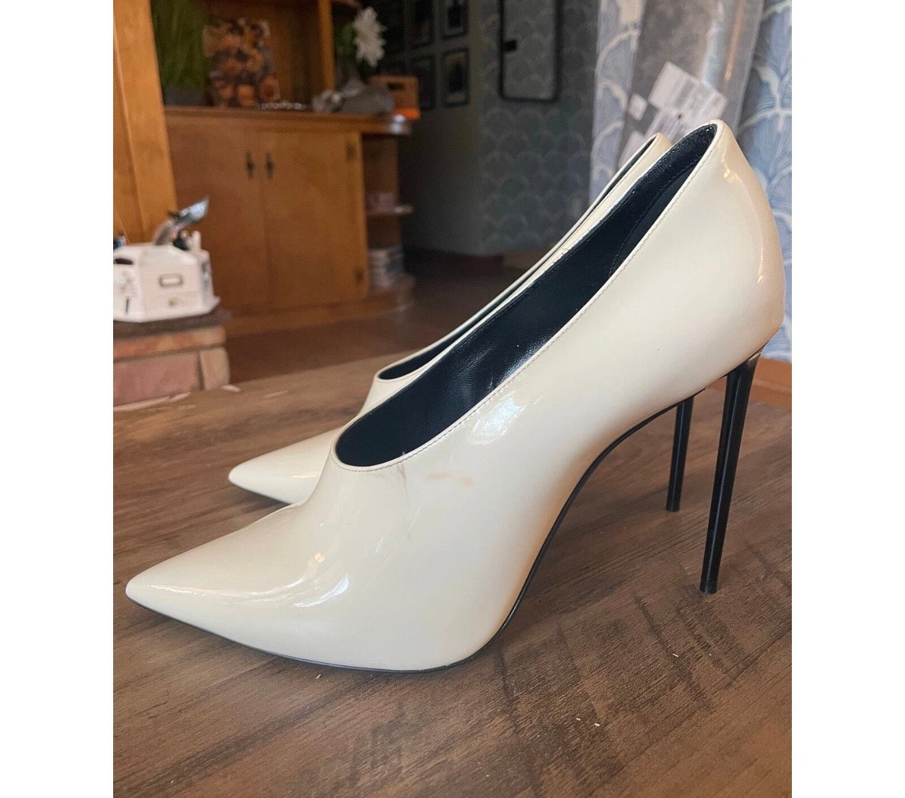 Saint Laurent Pumps Brand New - 40.5