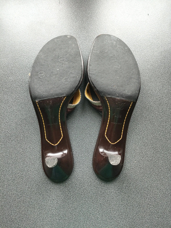 Louis Vuitton Kitten Heels - 40.5