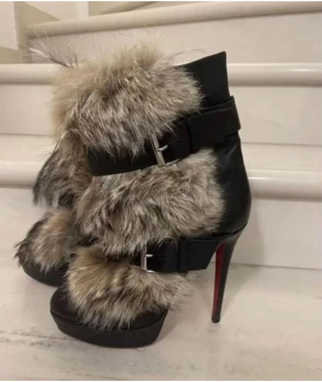 Christian Louboutin Toundra Fur Boots - 39.5