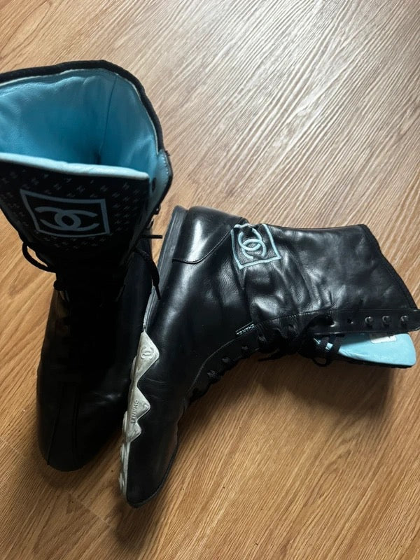 Chanel Moto Ankle Boots with blue CC - 39.5