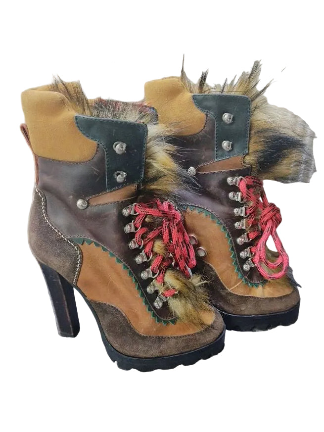 Dsquared2 Fur Boots with Heel - 39