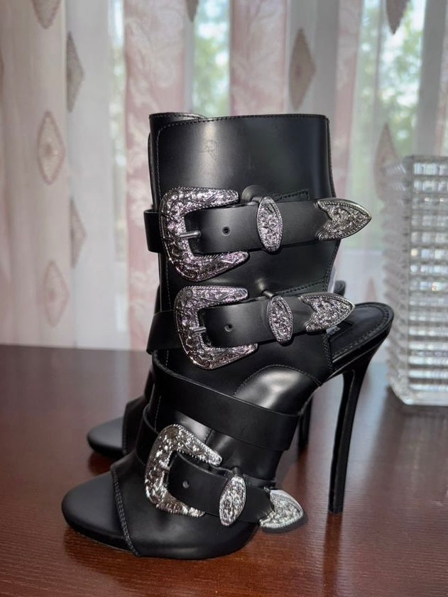 Gothika Buckle Heels Brand New - 38