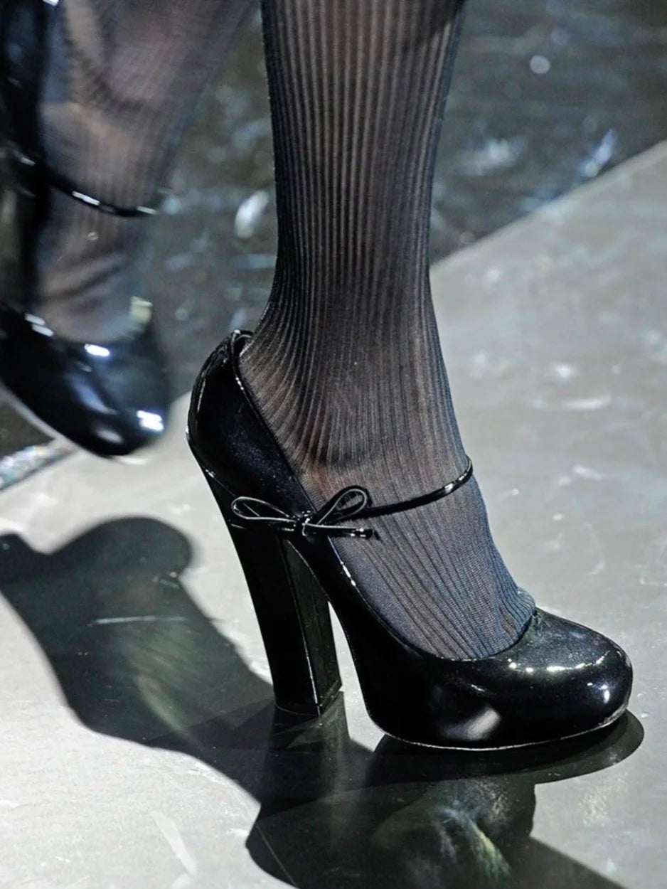 Louis Vuitton Mary Fetish Pump - 37.5