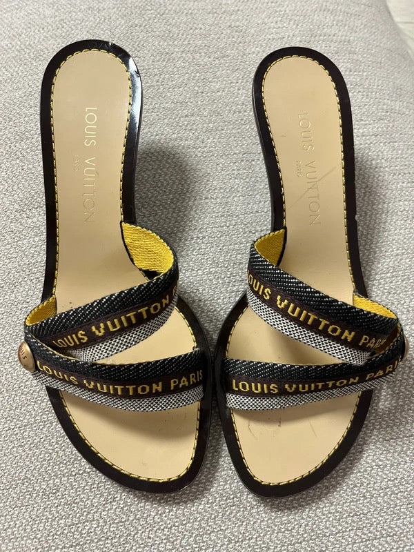 Louis Vuitton Kitten Heels - 37.5
