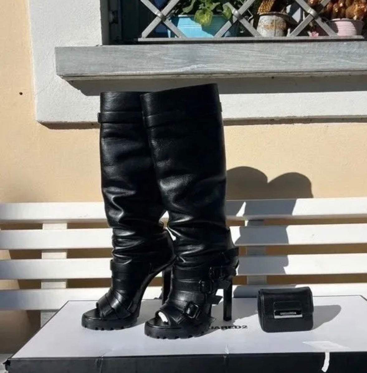 Dsquared2 Open Toed Boots Black - 39