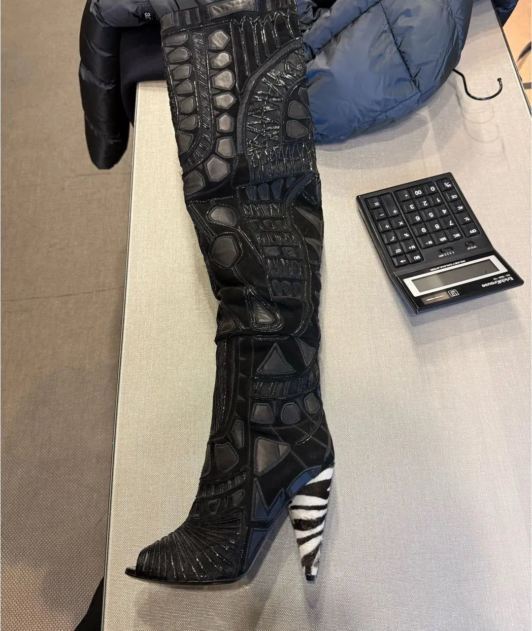 Tom Ford Geometric Runway Boots - 38