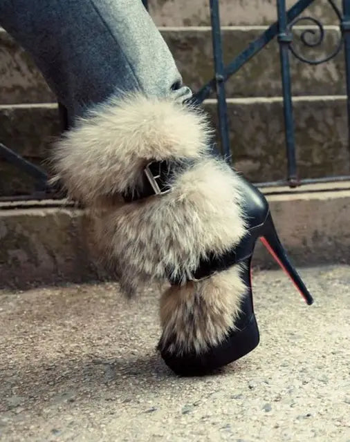 Christian Louboutin Toundra Fur Boots - 37