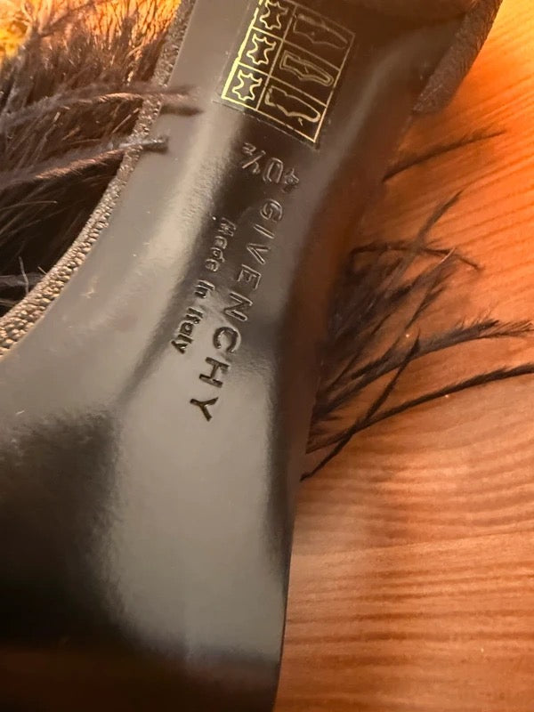 Givenchy 2009 Ostrich Feather Heels - 40.5/41