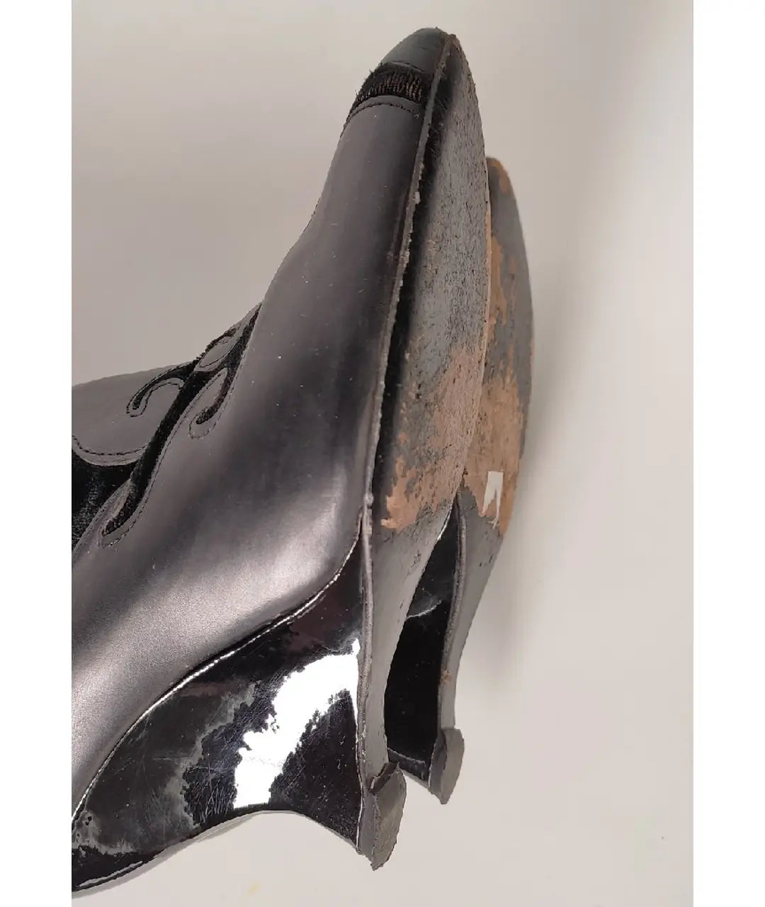 Tom Ford for Yves Saint Laurent F/W 2004 Chinoiserie Boots - 39