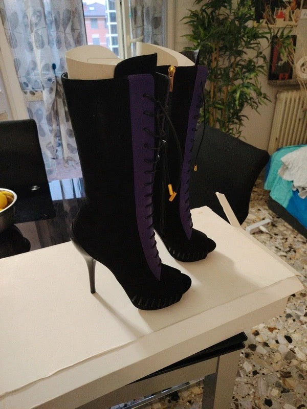 Versace 2011 Cut Out Lace Boots - 38