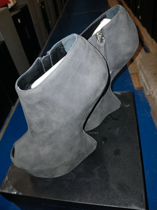 Giuseppe Zanotti Sued Wedge Boots - 37/38