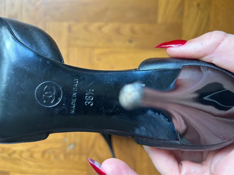Chanel Logo Heels - 38.5