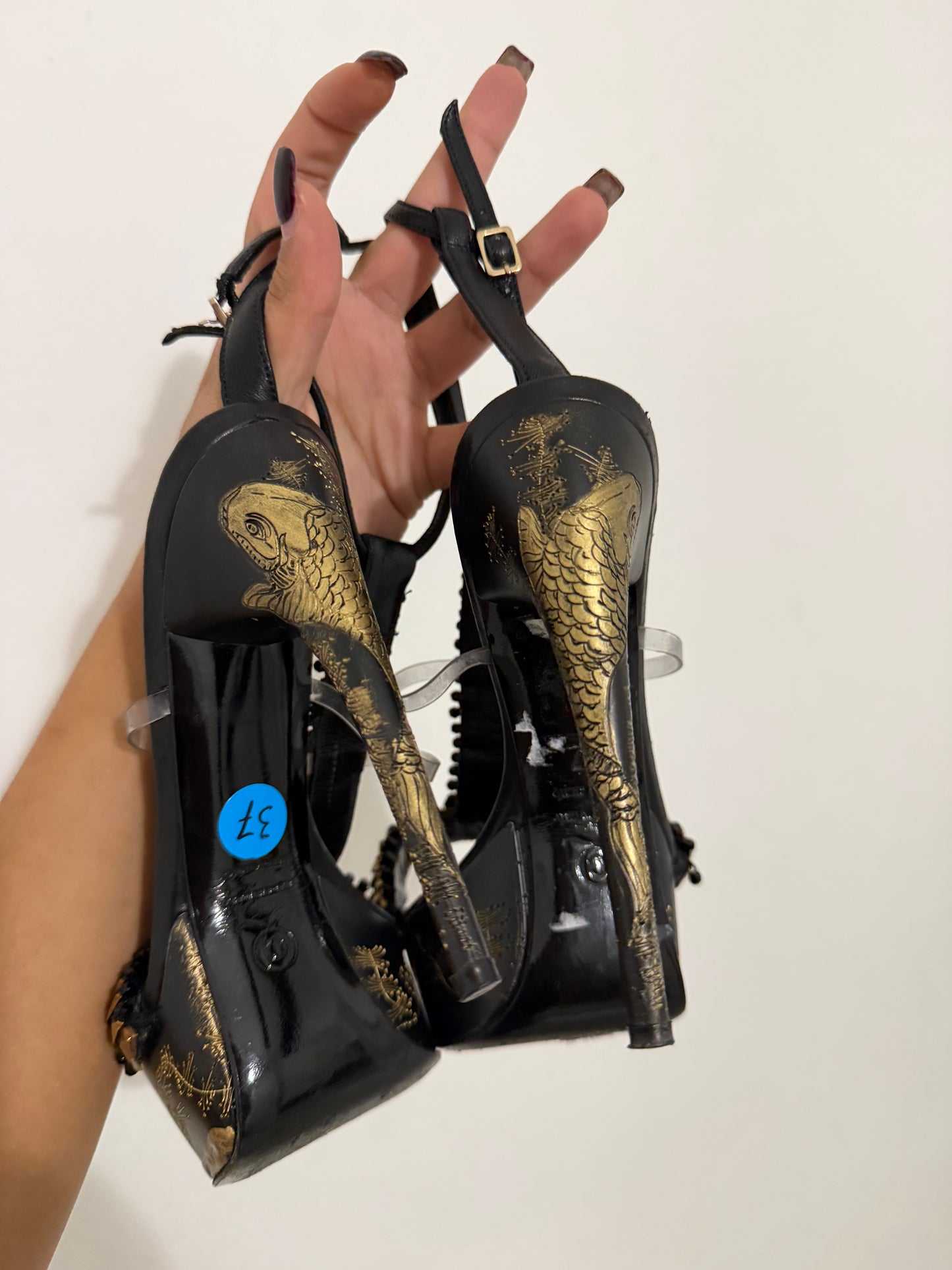 Alexander McQueen Etched Fishbone Heel - 37/38