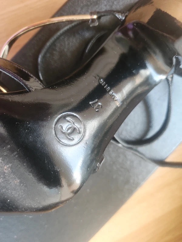 Chanel Logo Charm Heels - 37
