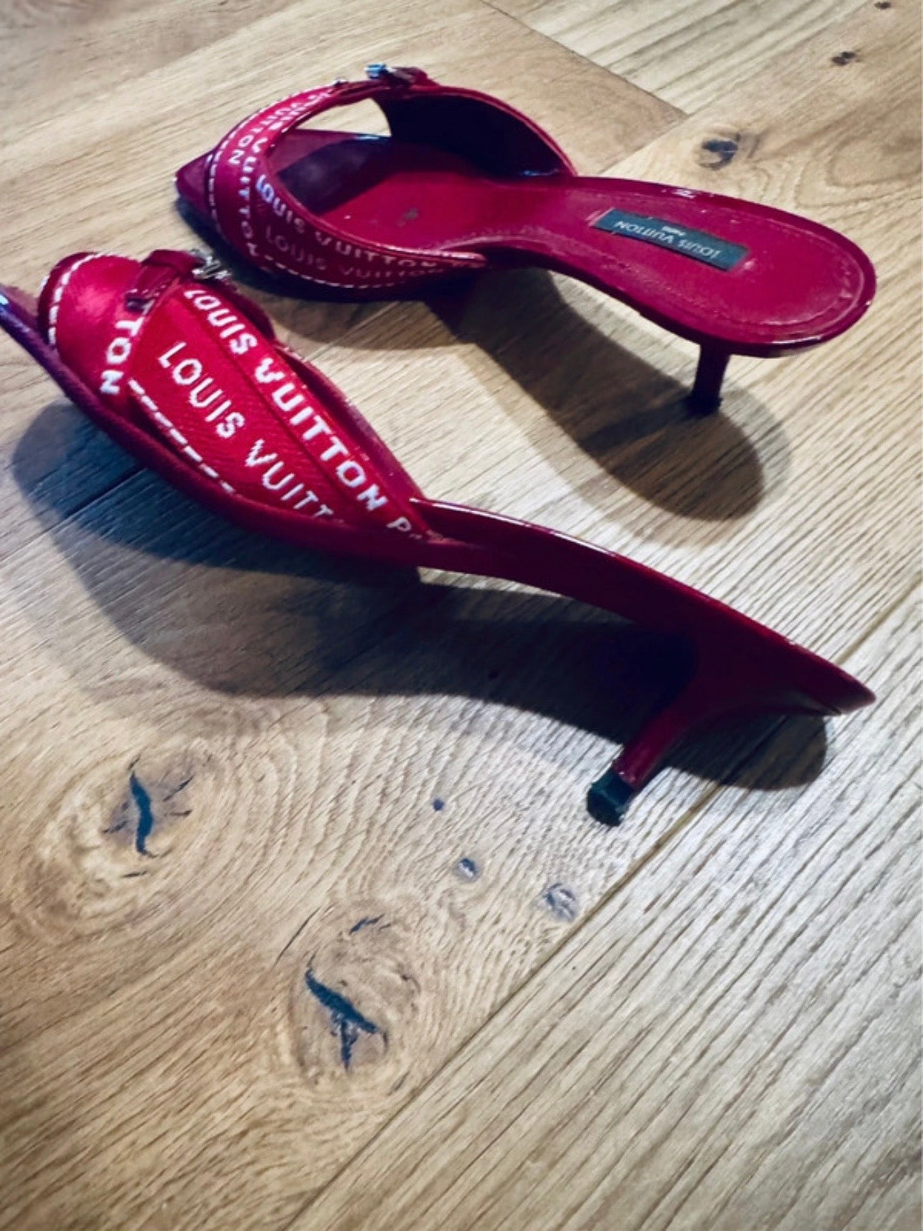 Louis Vuitton Mules - 37