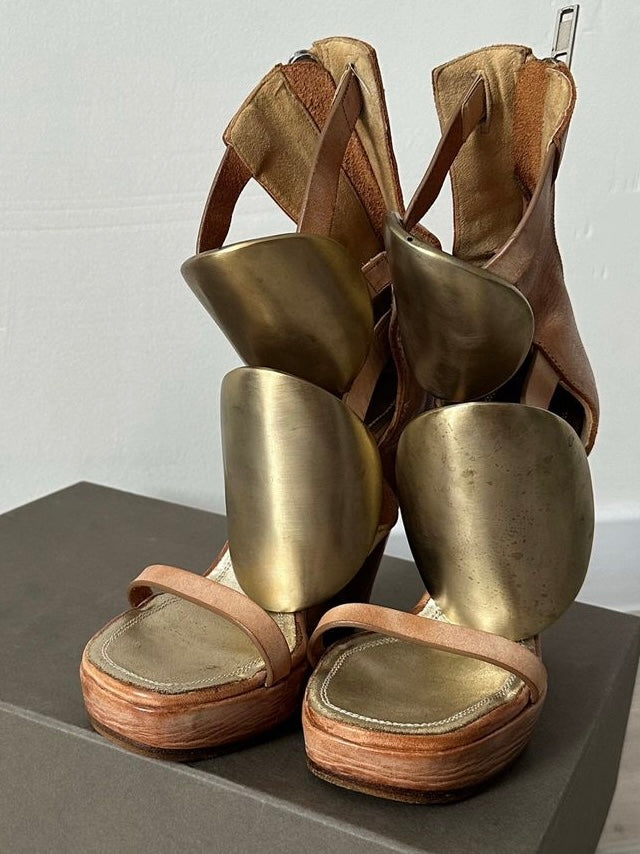 Rick Owens 2013 Runway Medallion Wedges - 38