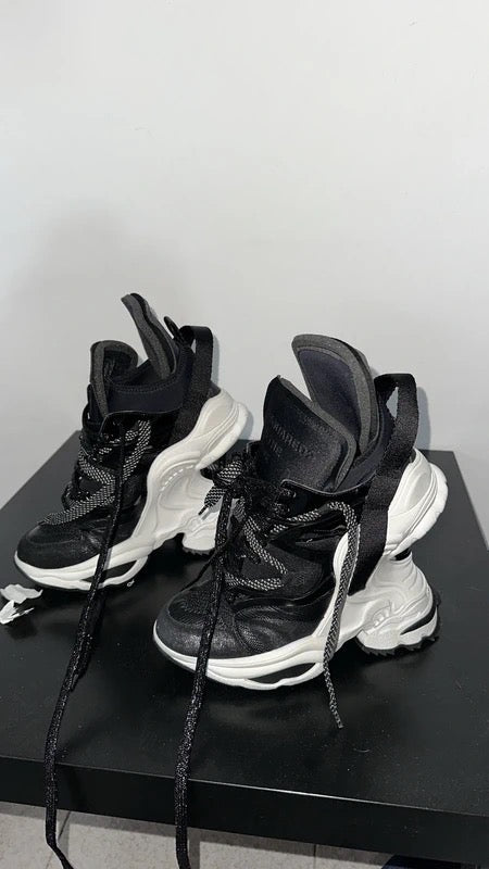 Dsquared2 Sneaker Heels Brand New - 38