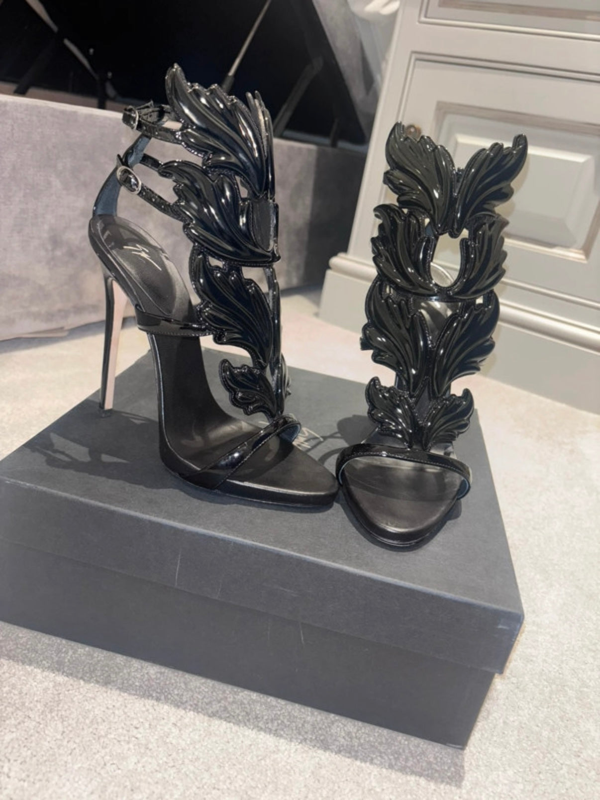 Giuseppe Zanotti Cruel Summer Brand New - 39