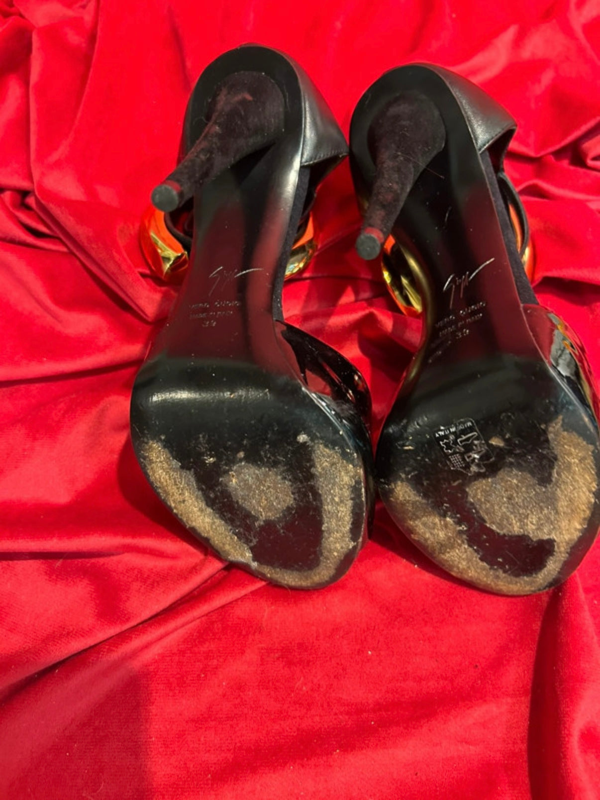 Giuseppe Zanotti Gold Cuff Heel - 39